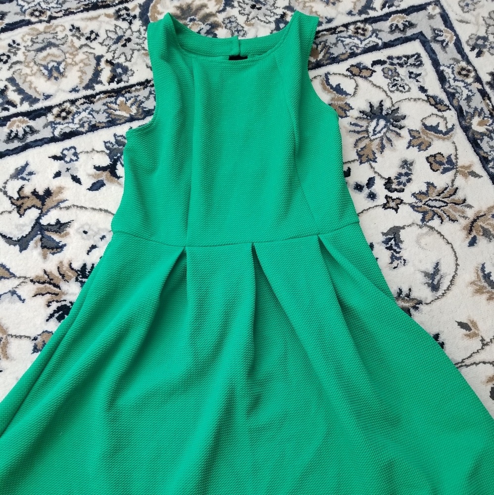 Xhiliration Green Flare Dress